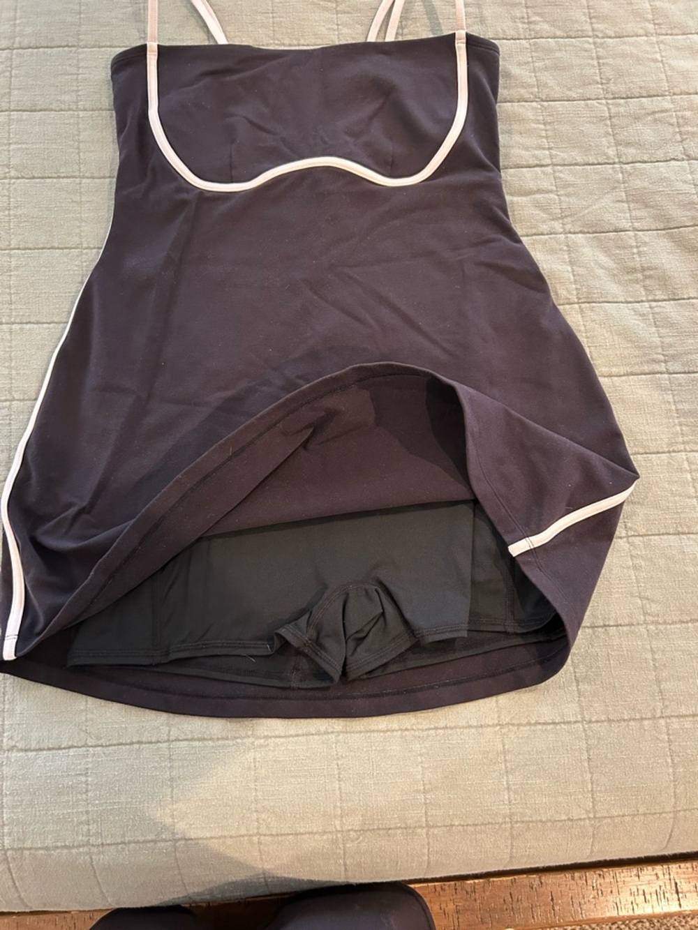 ALO Yoga Airbrush Streamlined Dress - Picture 3 of 4